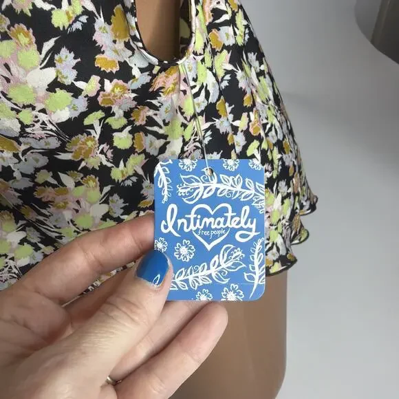 Intimately Free People Floral Cami Tank Top Satin Flowy Low Back Small NWT Boho - Picture 13 of 15